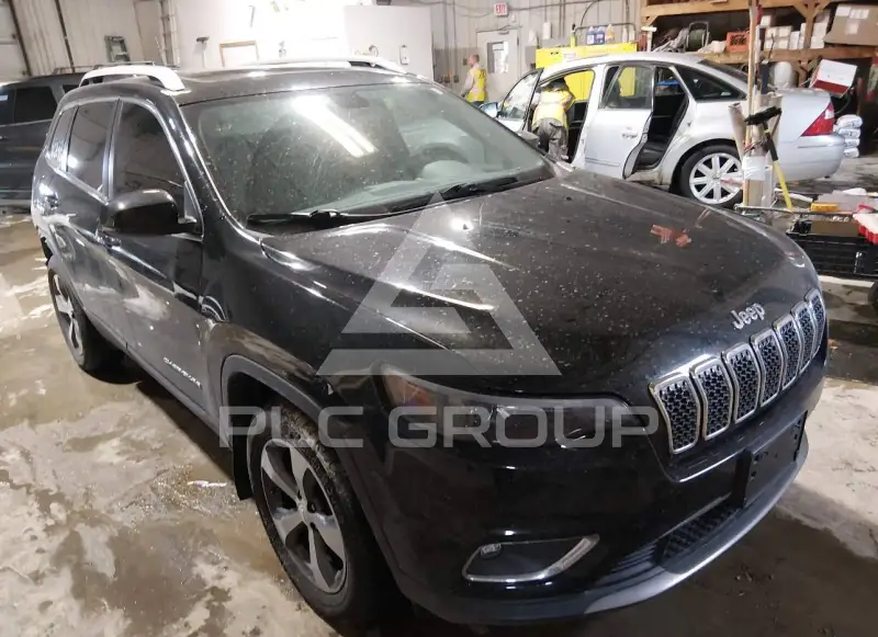 2020 Jeep CHEROKEE photo