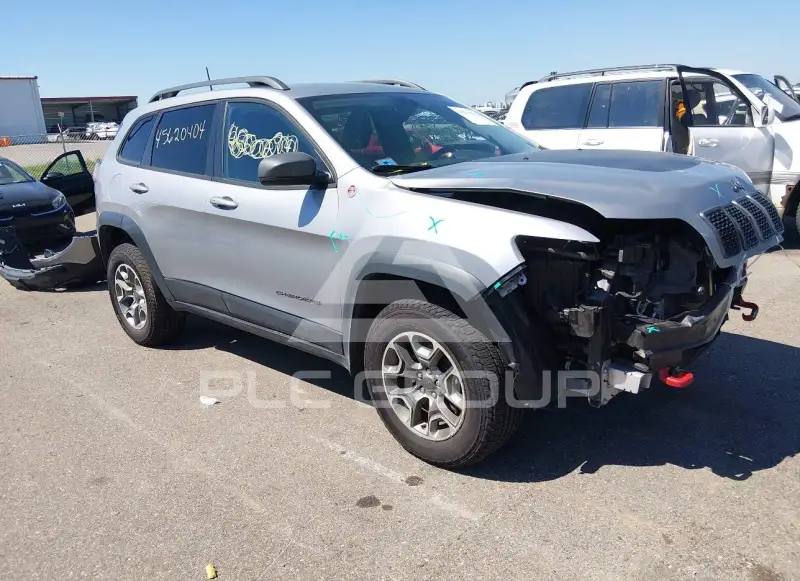 2020 Jeep CHEROKEE photo