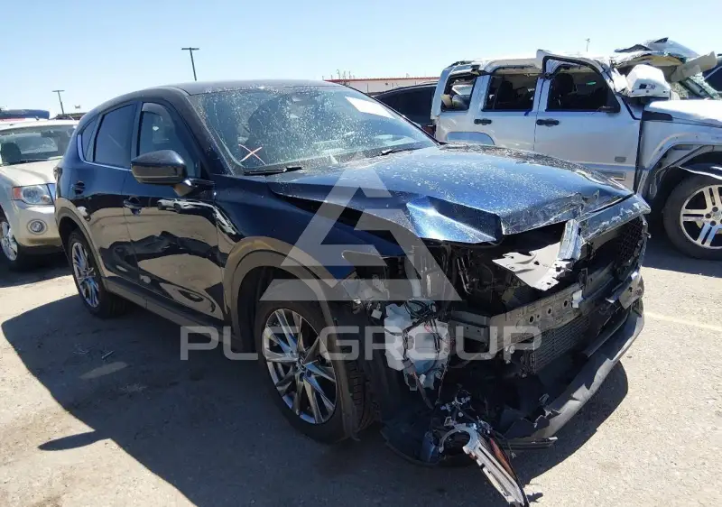 2020 Mazda CX-5 photo