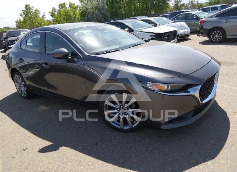 2020 Mazda 3 photo