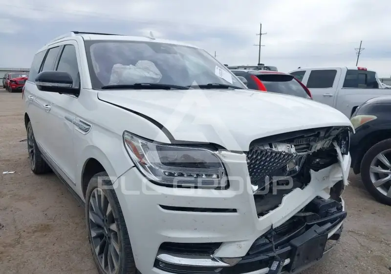 2020 Lincoln NAVIGATOR photo