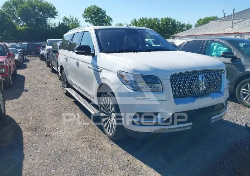 2020 Lincoln NAVIGATOR photo