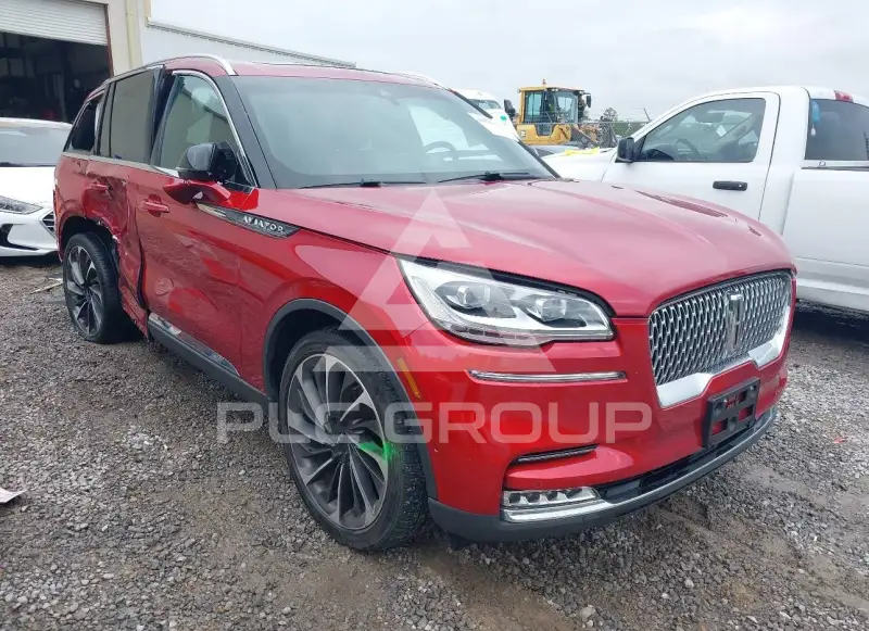 2020 Lincoln AVIATOR photo
