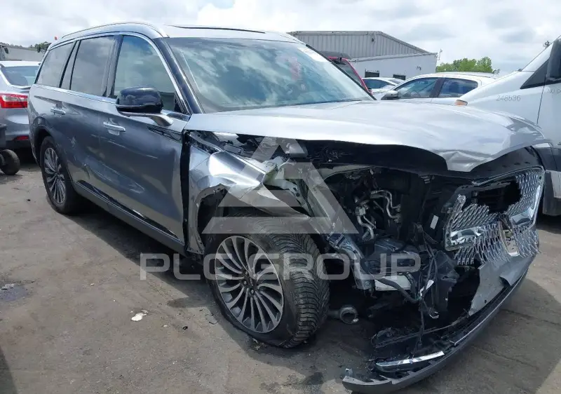 2020 Lincoln AVIATOR фото