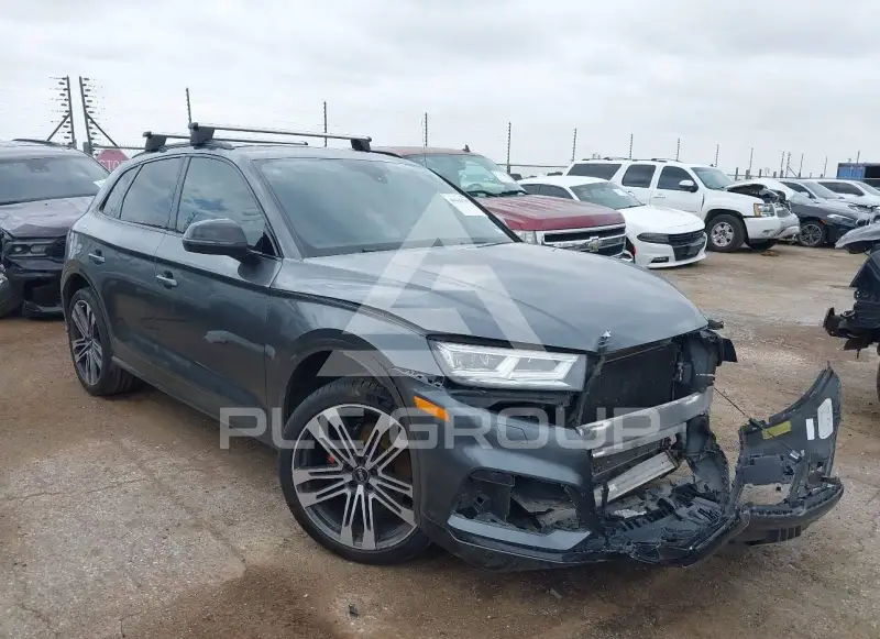 2020 Audi SQ5 фото