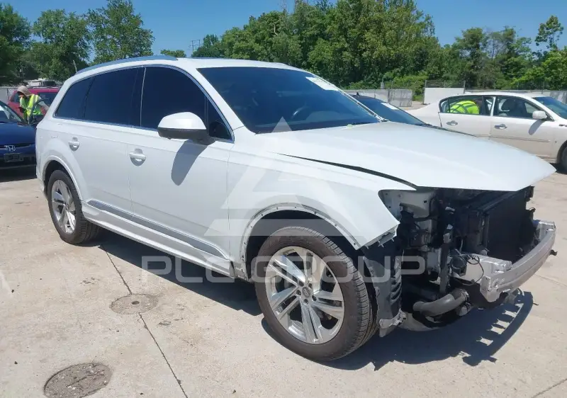 2020 Audi Q7 фото