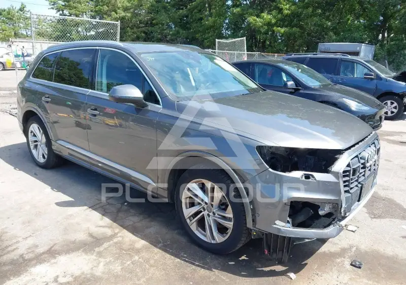 2020 Audi Q7 photo