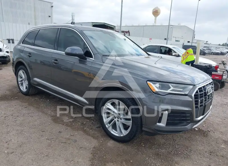 2020 Audi Q7 photo