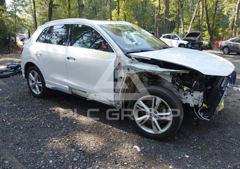 2020 Audi Q3 фото