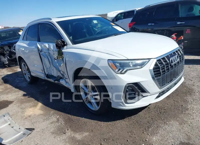 2020 Audi Q3 фото
