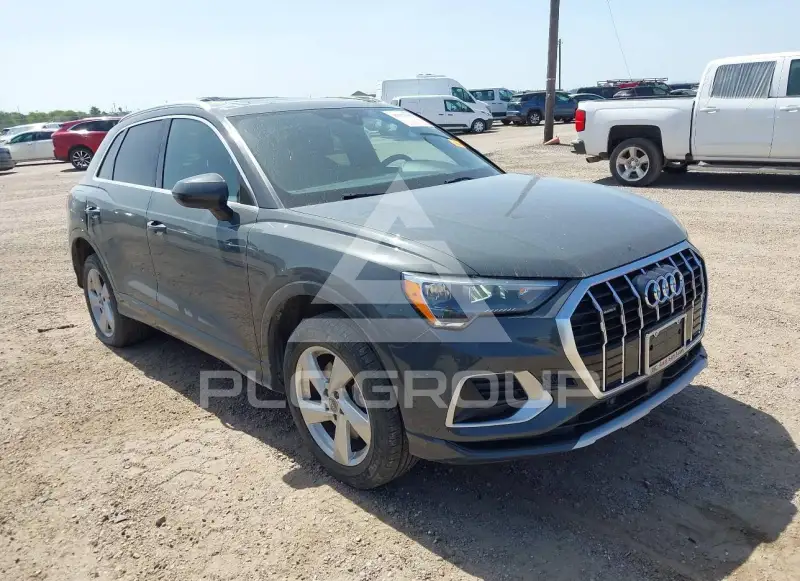 2020 Audi Q3 photo