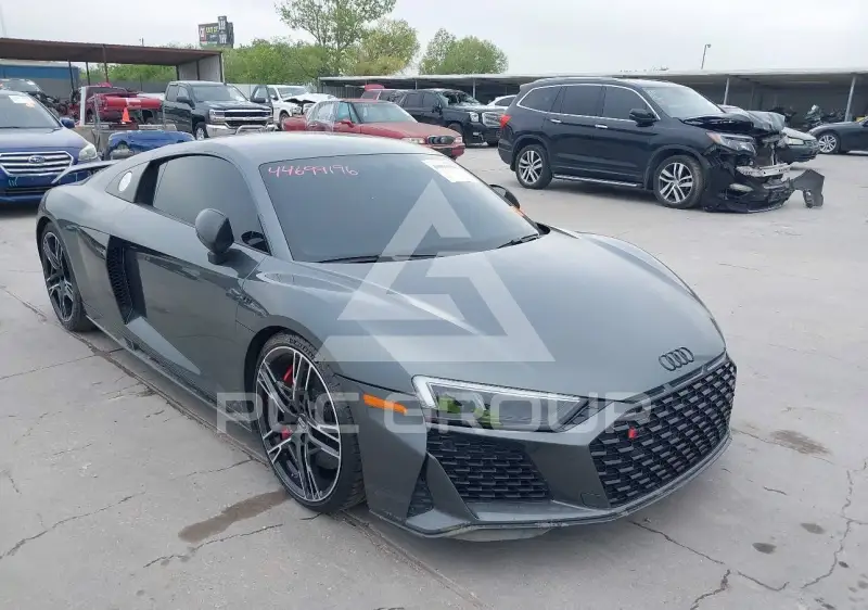 2020 Audi R8 фото