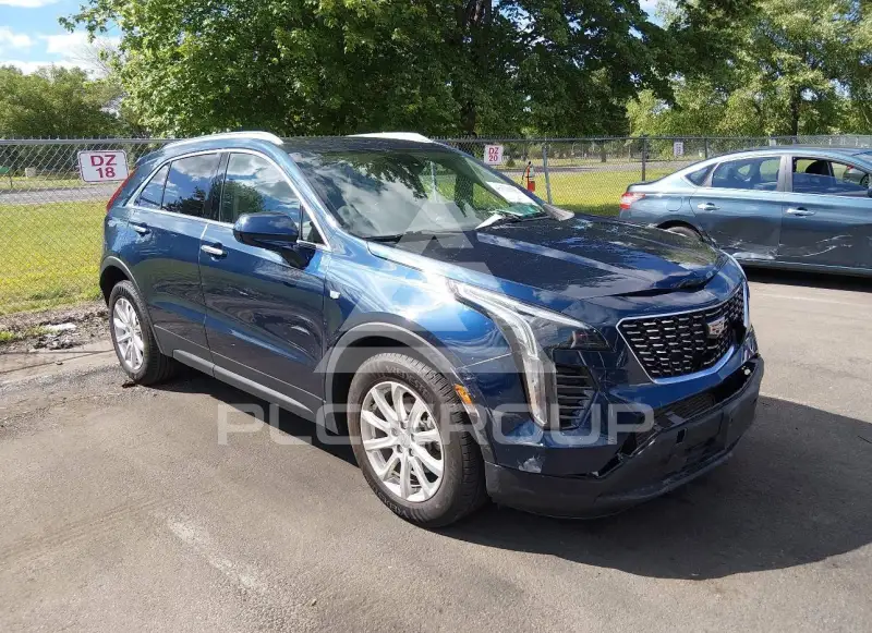 2020 Cadillac XT4 photo
