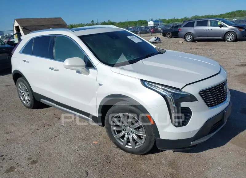 2020 Cadillac XT4 фото