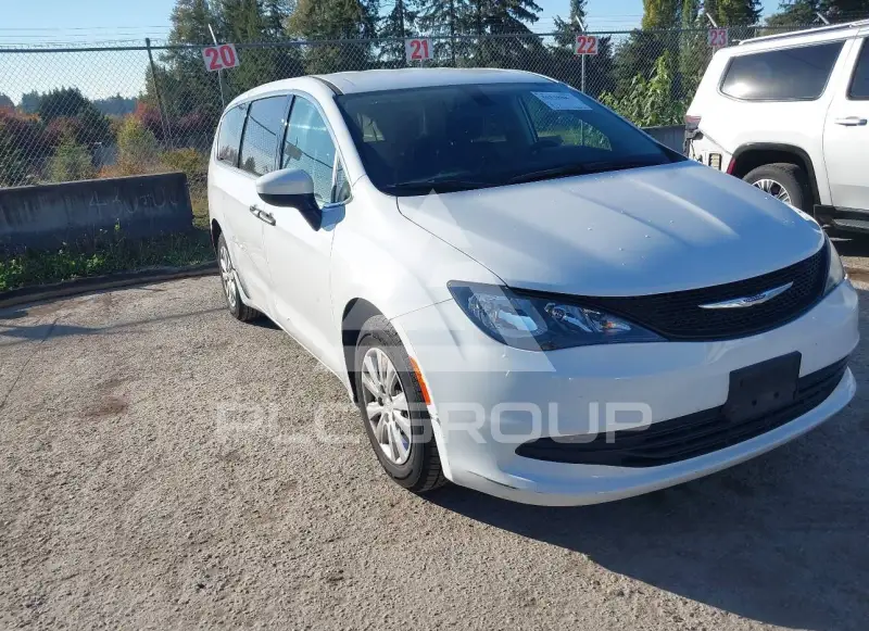 2020 Chrysler VOYAGER фото