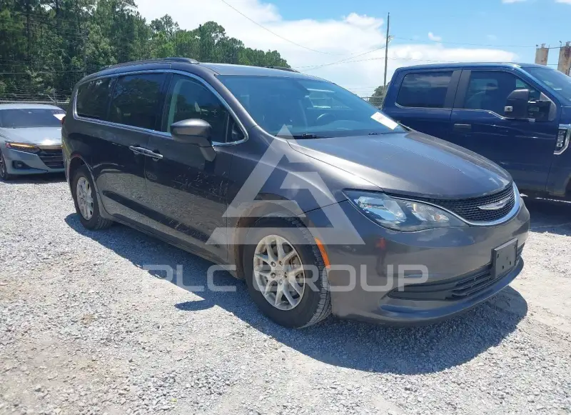 2020 Chrysler VOYAGER фото