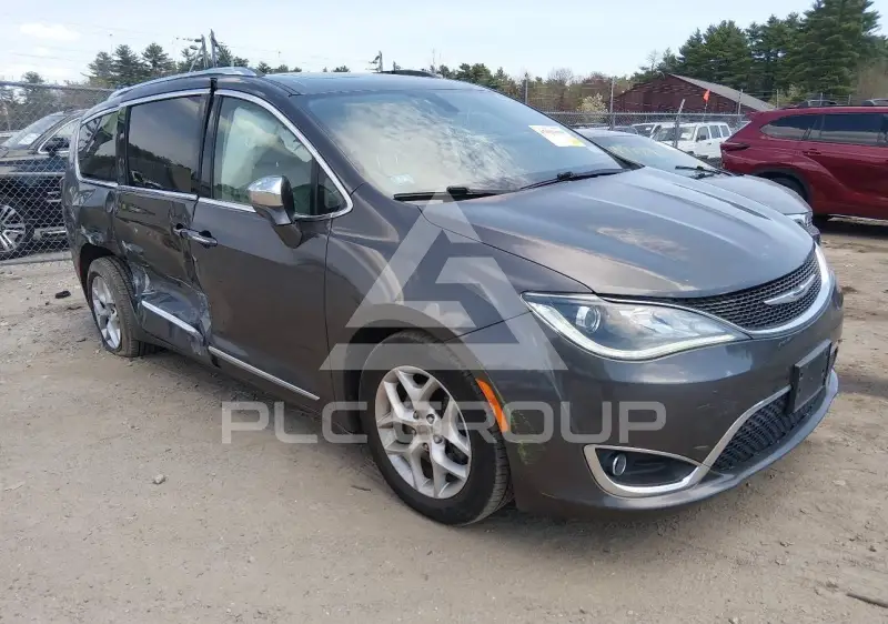 2020 Chrysler PACIFICA photo