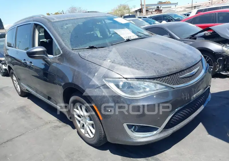 2020 Chrysler PACIFICA photo