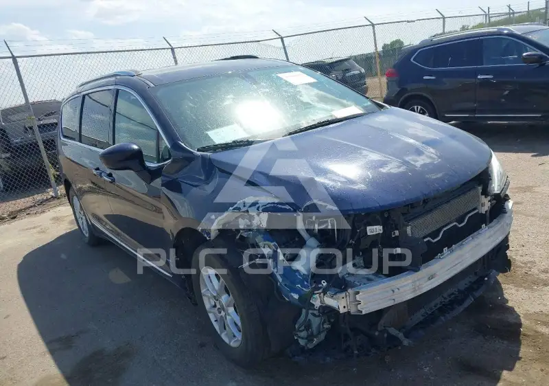 2020 Chrysler PACIFICA photo