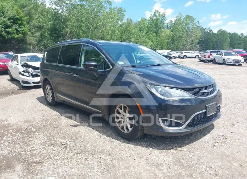 2020 Chrysler PACIFICA photo