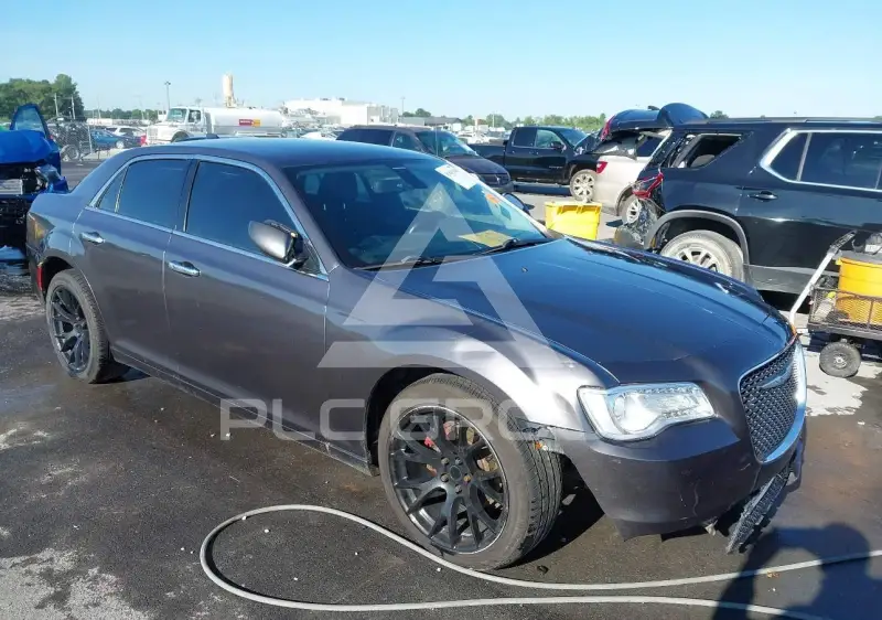 2020 Chrysler 300 фото