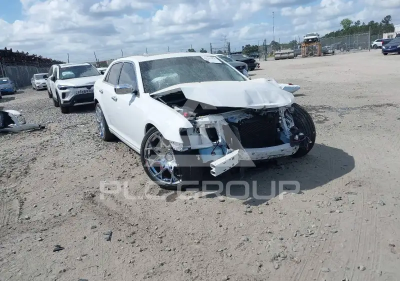 2020 Chrysler 300 фото