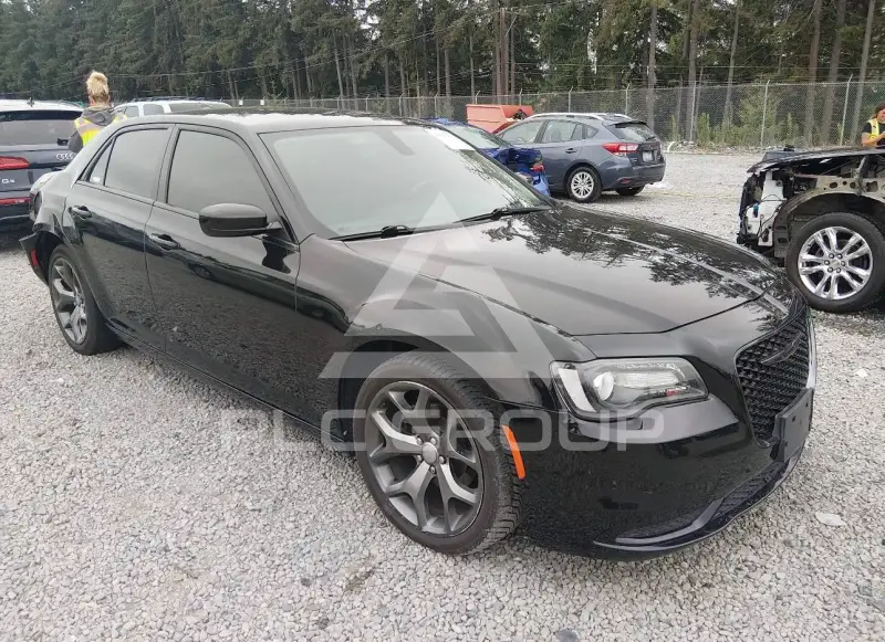 2020 Chrysler 300 фото