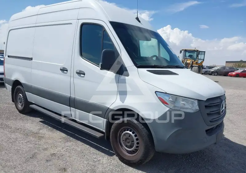 2020 Mercedes Benz Sprinter фото