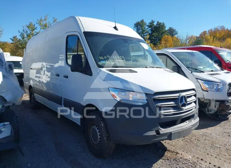 2020 Mercedes Benz Sprinter photo