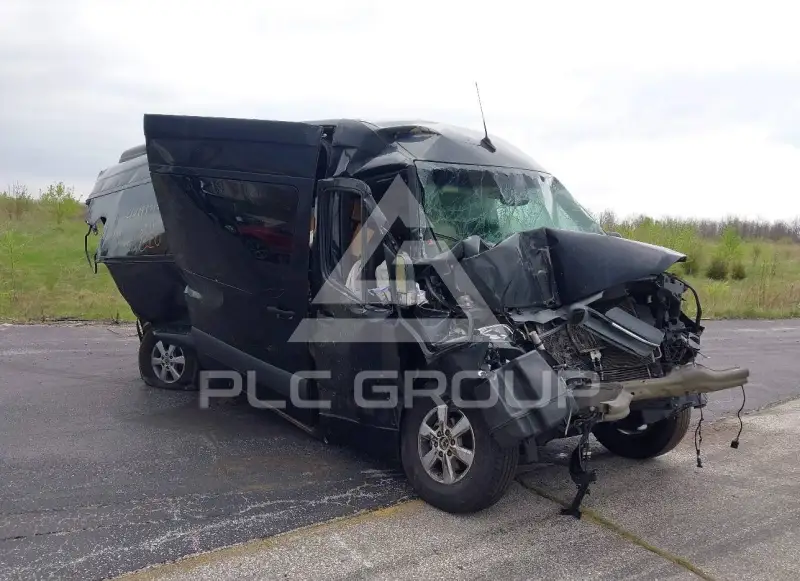 2020 Mercedes Benz Sprinter photo