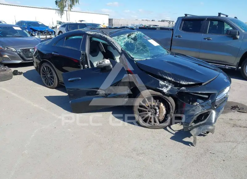 2020 Mercedes Benz CLA 35 AMG photo