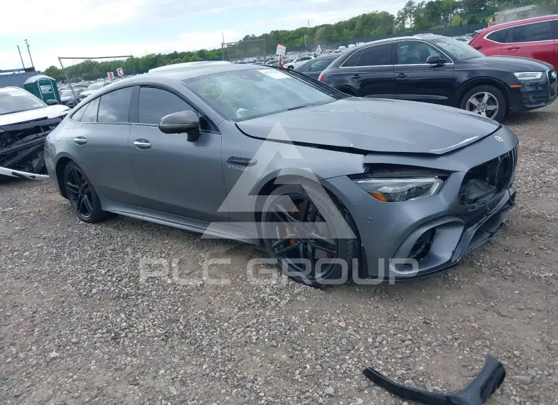 2020 Mercedes Benz GT фото