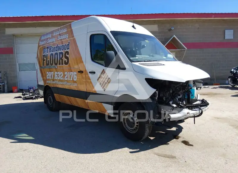 2020 Mercedes Benz Sprinter photo