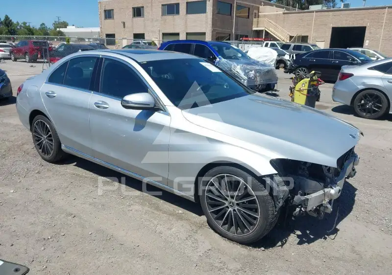2020 Mercedes Benz C 300 фото