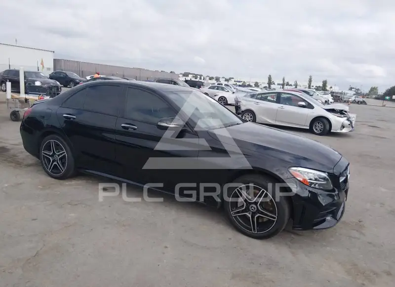 2020 Mercedes Benz C 300 фото