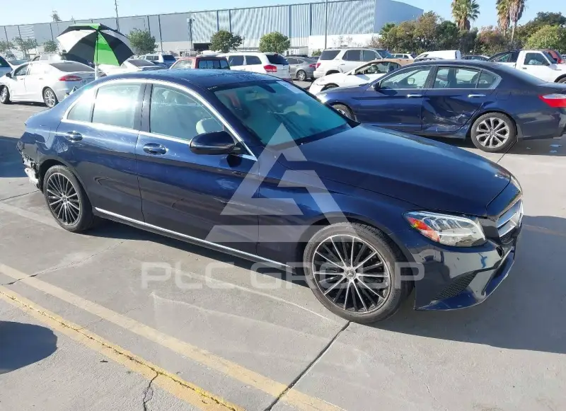 2020 Mercedes Benz C 300 фото