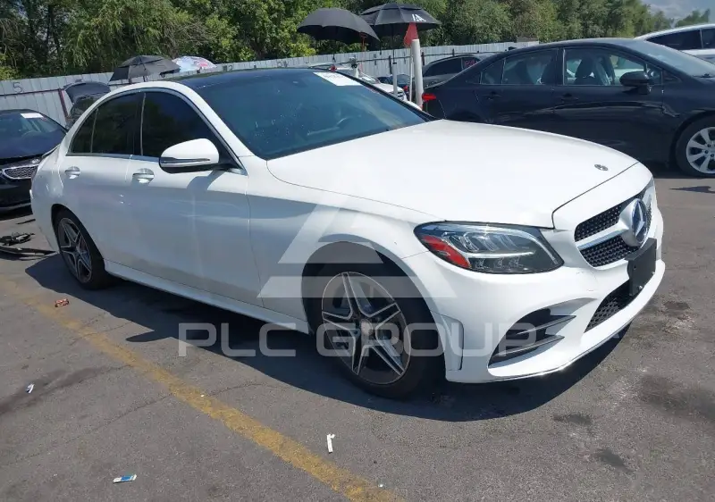 2020 Mercedes Benz C 300 фото