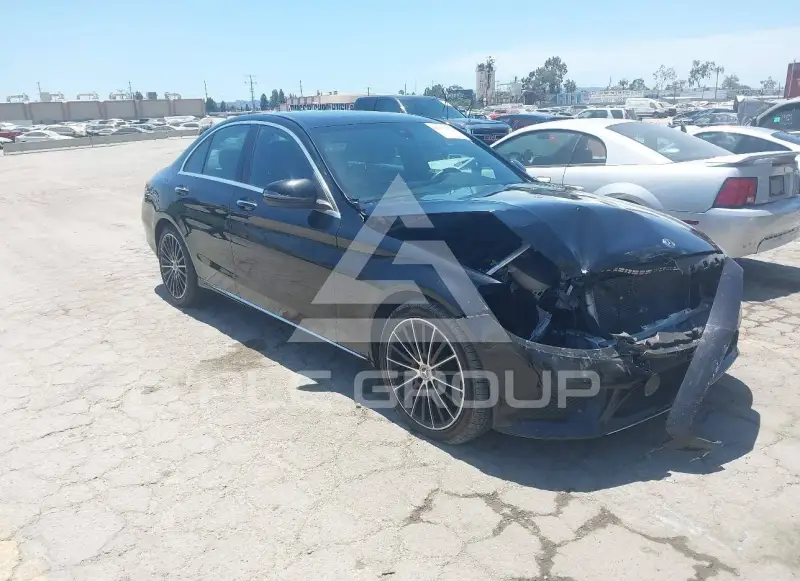 2020 Mercedes Benz C 300 фото