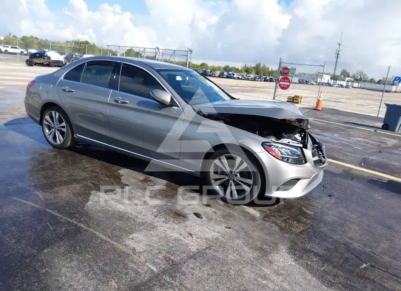 2020 Mercedes Benz C 300 photo