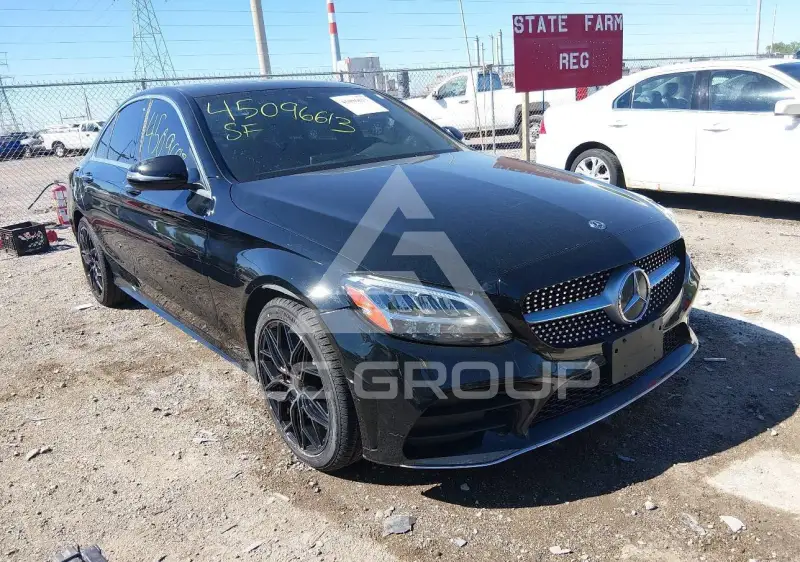 2020 Mercedes Benz C 300 фото