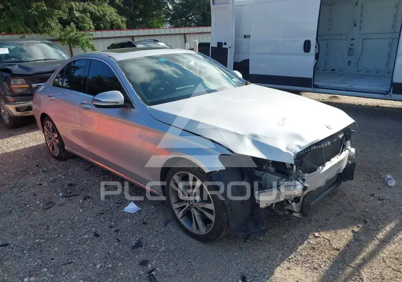 2020 Mercedes Benz C 300 фото