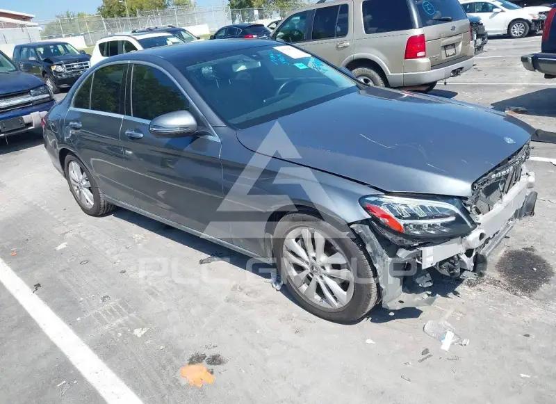 2020 Mercedes Benz C 300 photo