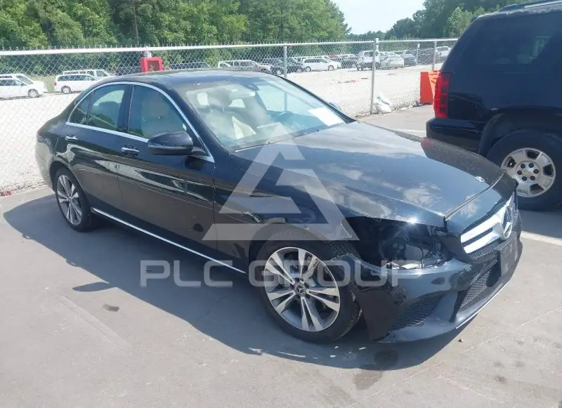 2020 Mercedes Benz C 300 photo