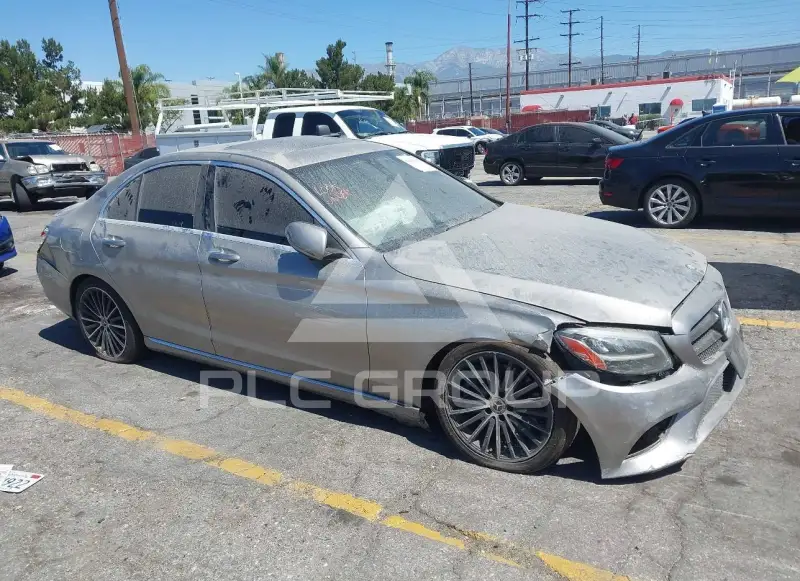 2020 Mercedes Benz C 300 фото