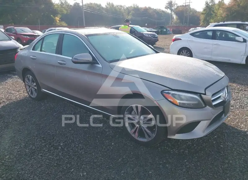 2020 Mercedes Benz C 300 фото