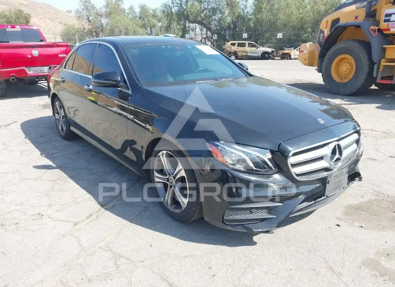2020 Mercedes Benz E 350 фото