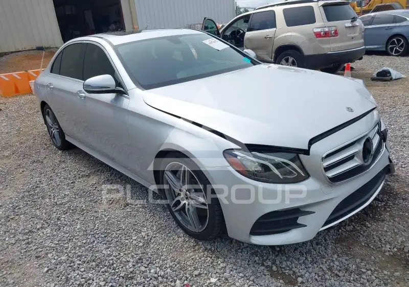 2020 Mercedes Benz E 350 фото