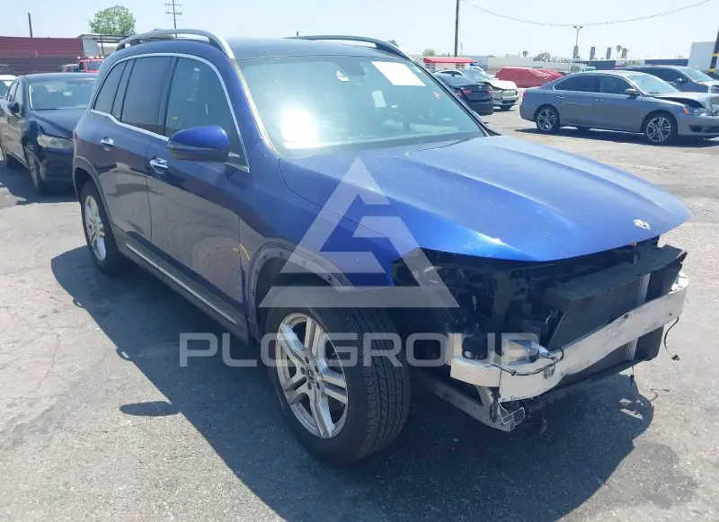 2020 Mercedes Benz GLB 250 фото