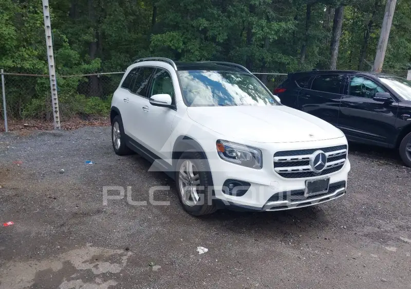 2020 Mercedes Benz GLB 250 фото