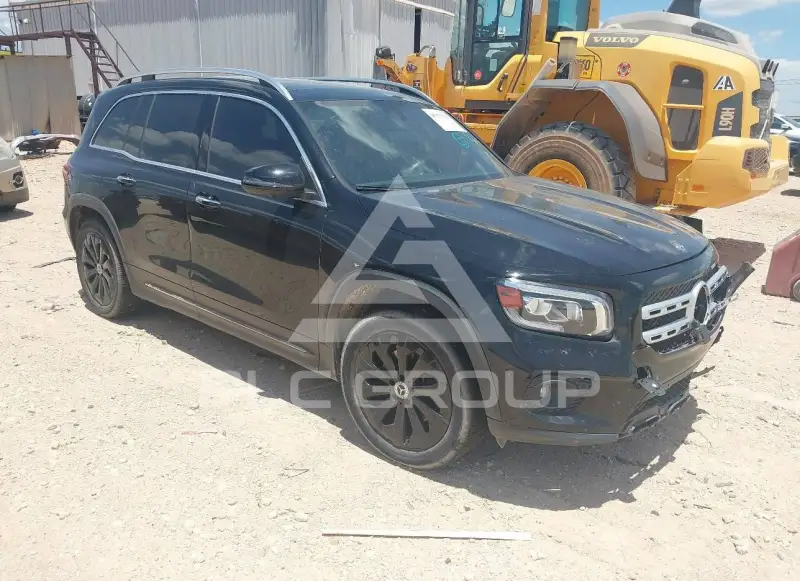 2020 Mercedes Benz GLB 250 фото